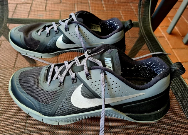 Nike flywire 004 sticky rubber on sale price