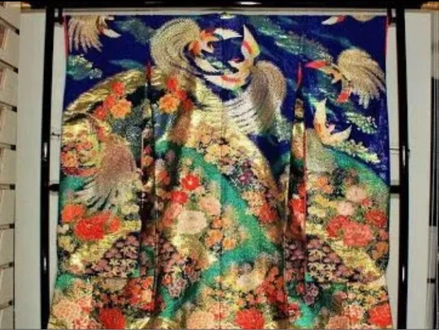 Japanese Kimono Uchikake Luxurious Wedding Pure Silk Full Embroidery Blue Used 7