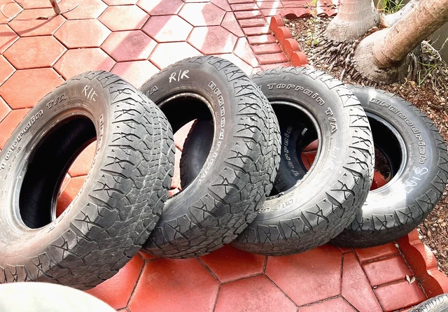 4x P245/75R16 BFGoodrich Rugged Terrain T/A 12/32 USED Tire