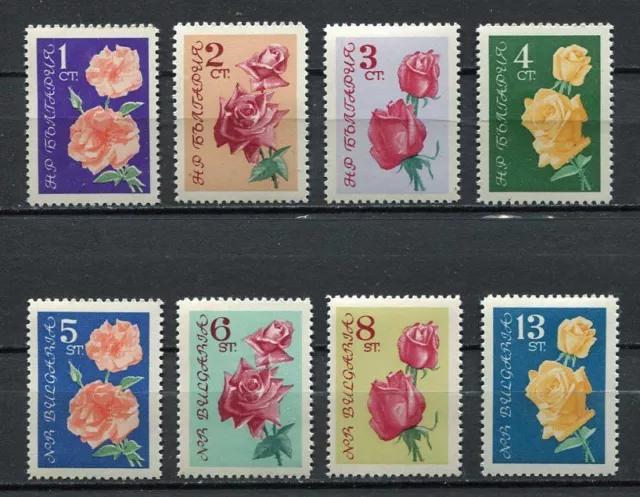 33456) BULGARIA 1962 MNH** Roses 8v Scott #1210/17