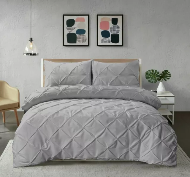 Luxury Pintuck Duvet Cover Set With Pillow Cases Polycotton Pinch Pleat Quilted