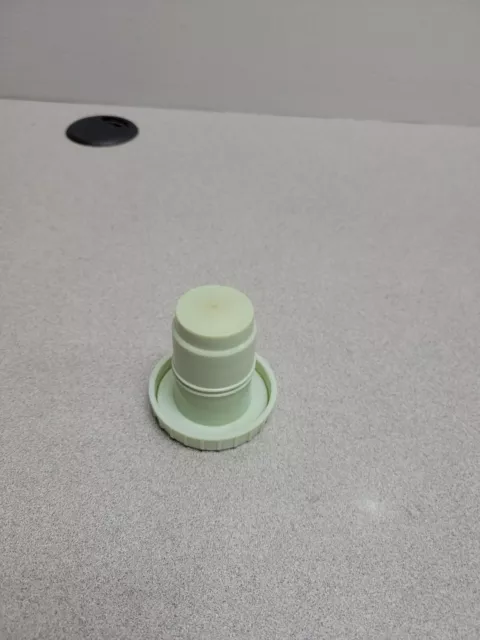 https://www.picclickimg.com/GkcAAOSwtN5lGdUU/Aladdin-Stanley-Thermos-Replacement-Light-Green-Stopper-ONLY.webp
