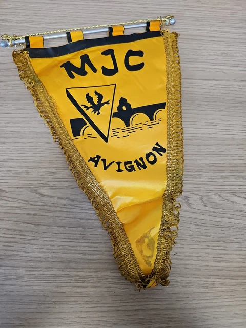 Objets de collection sur le football club français clubs français