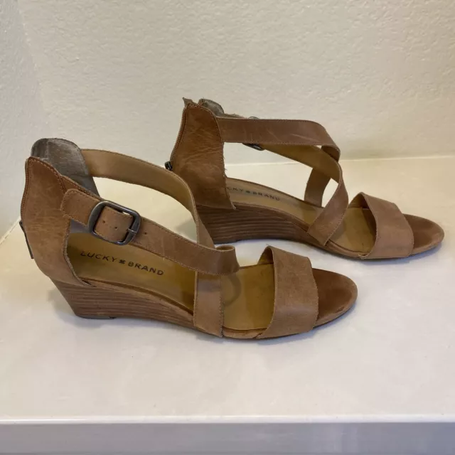 Lucky Brand Brown Strappy 8M Sandal 2.5" Wedge Heel with Zipper Womens Shoes