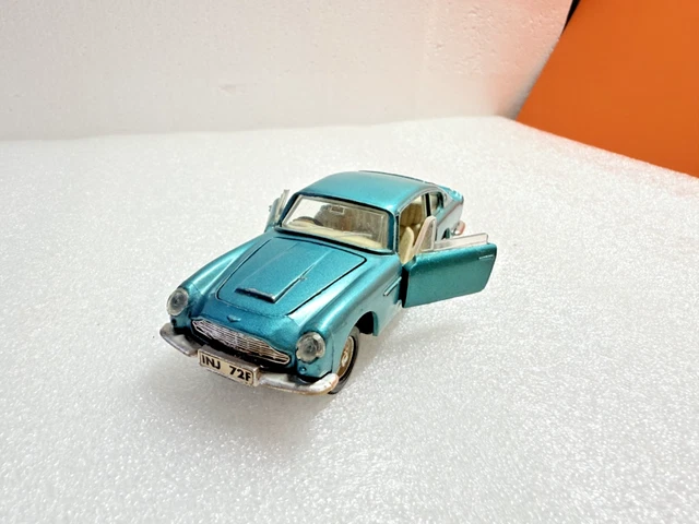 DINKY MECCANO VINTAGE 110 Aston Martin DB3 Sports Light Blue Restored Repainted EUR 53,45 - FR