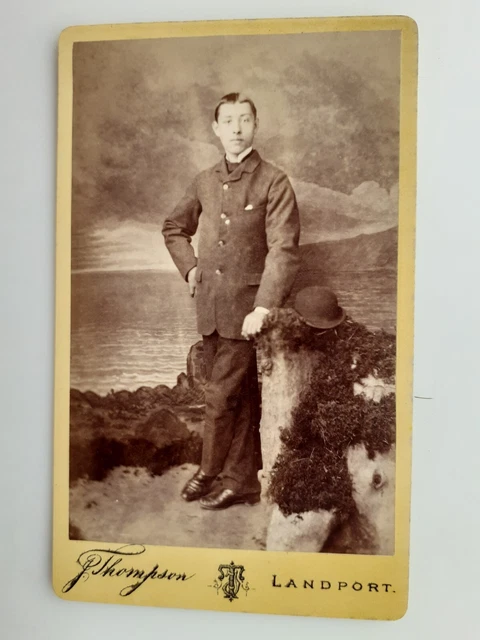 Carte de Visite CDV: Handsome Young Man: Thompson: Landport Portsmouth