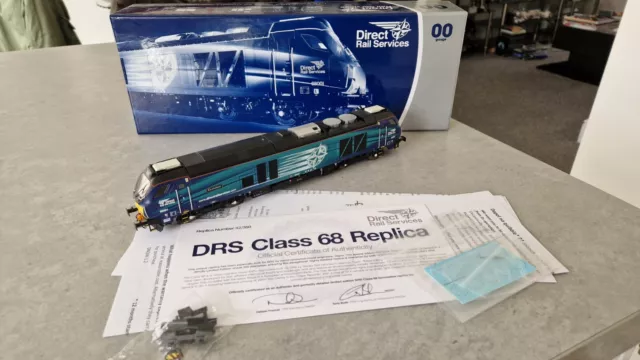 Dapol Class 68 68001 Evolution OO Gauge  in DRS Livery 4d-022-007 Ltd Edition