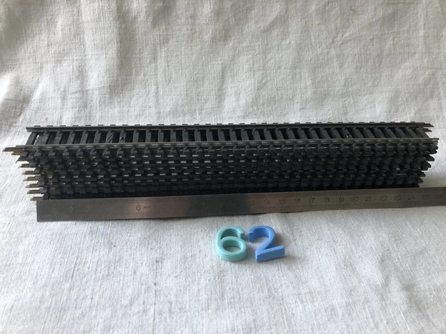 Modélisme ferroviaire Jouef HO: lot de 10 rails droits acier. 62