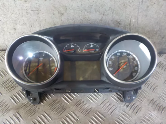 Vauxhall Astra K Mk7 1.6 Cdti Diesel B16Dth 2015-2019 Speedo Clocks 39030269