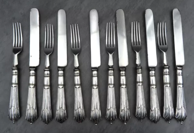 Antique Victorian Dessert Cutlery Albany Pattern Wooden Cased Set Silver Plated