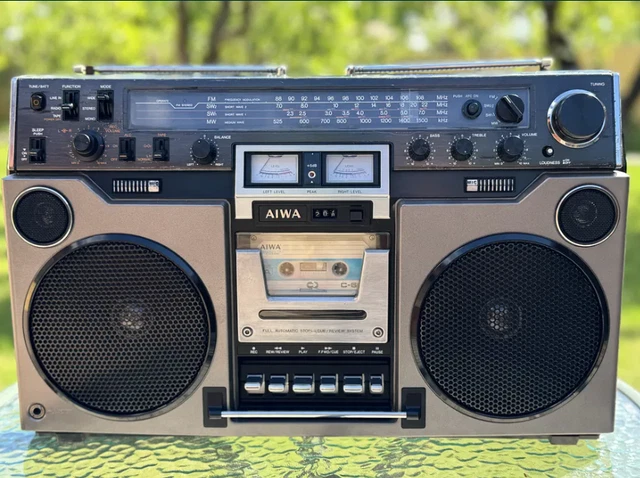 AIWA CA-W10 Souviens toi du rare Boombox Ghettoblaster de 10.7 kg