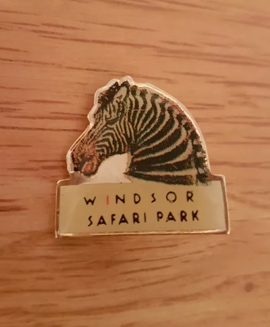 Rare Windsor Safari Park Zebra Pin Badge, Brooch Back, now LEGOLAND Windsor