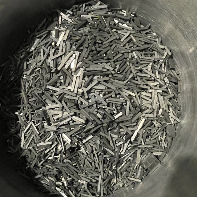 Lot 5 Kilos De Lettre D'imprimerie Anciennes En Plomb Pour Fonte - Letters Lead