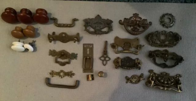 Vintage, Antique  Handles / Drawer Pulls Reclaimed. Job Lot