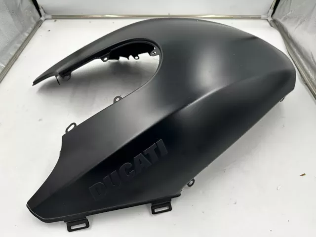 Ducati Diavel 1200 2014-2018 Tankabdeckung Tankverkleidung 48013191AK