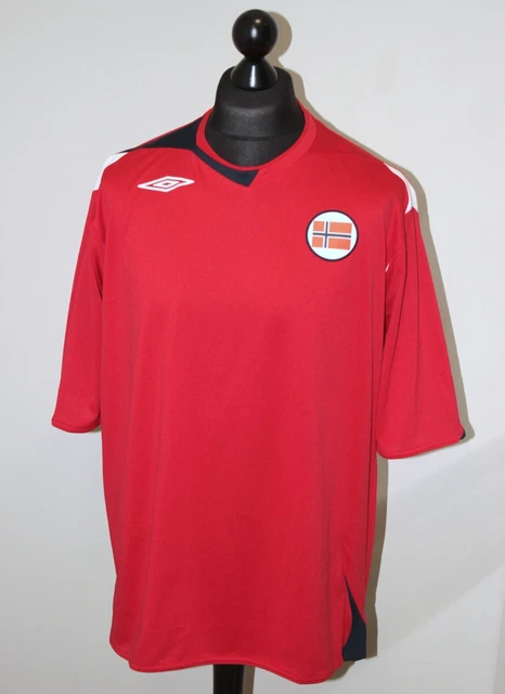 NORWAY NATIONAL FOOTBALL shirt 2010/2011 umbro size L-XL (LABEL XL) mens excl EUR 32,12 - ES