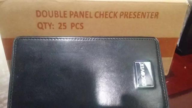 1  Restaurant Discover check card holder server book bar new
