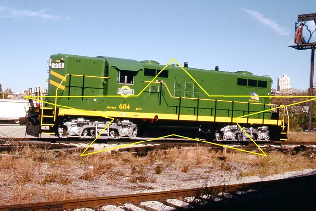 RRC 604 ex-PCCX, nee-RI GP9R "Fresh Paint" Granite Cit Original Kodachrome Slide