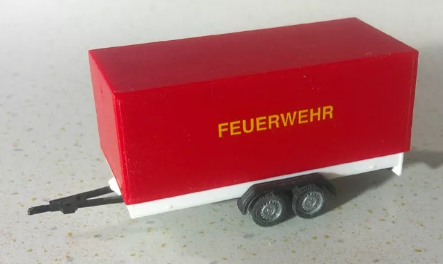 Nr. 2305 Herpa Feuerwehr großer Anhänger Pritschenanhänger 1:87