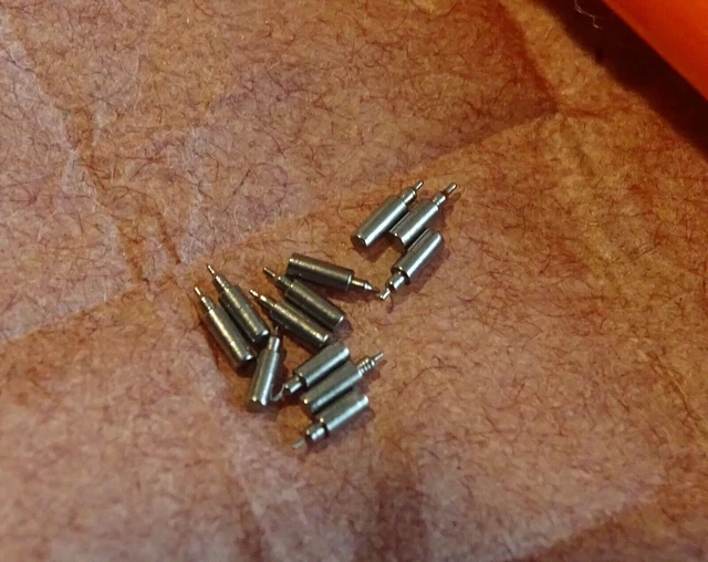 Lot De Tampons/cylindres Pivotés Pour Montre De Poche - Neuf, Générique