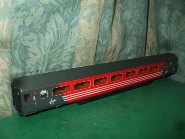 LIMA BR MK3 TRAILER STANDARD OPEN VIRGIN RED COACH BODY ONLY - NO BOGIES - No.16