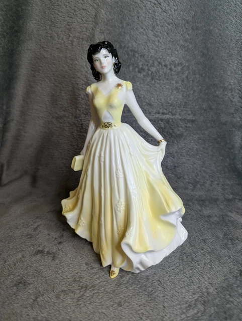 ROYAL WORCESTER OLIVIA Summer Romance Lady Figurine. £52.70