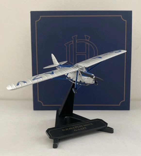 Oxford Diecast 72PM002 De Havilland Puss Moth RAF Trainer 1941 K1824