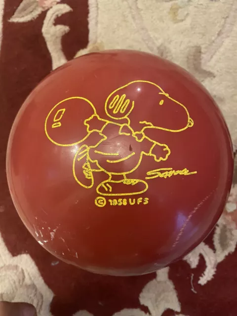 Peanuts Snoopy Vintage Bowling Ball Schultz Brunswick Great Graphics Rare