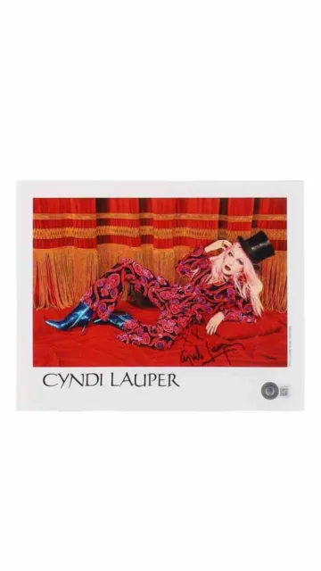 Cyndi Lauper Signed Photo Beckett Bas Coa Autographed 8X10 Pop Music Singer Auto