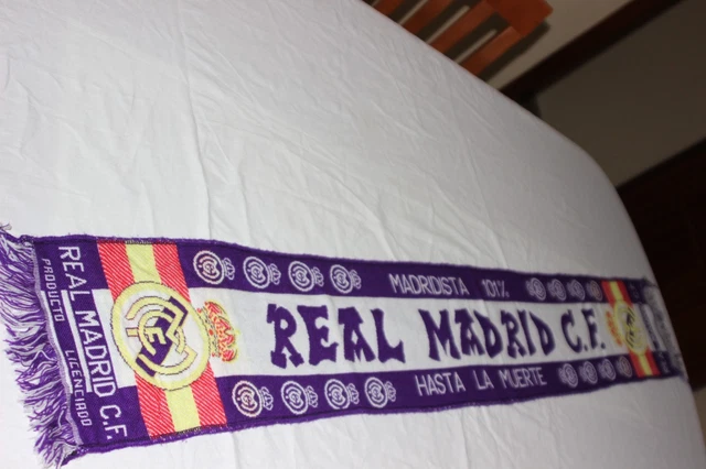 Écharpe Adidas Football Real Madrid CF Vintage 1999/00 | LineUp. Vintage Football Store