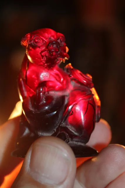 Vintage Chinese Old Qing Style Pig Faced Foo Dog Amber Bakelite Nice Red Color