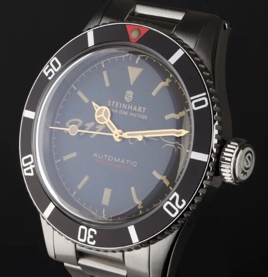 U BOAT LEFT HOOK Auto Mens Watch Preloved 1 206.00 PicClick UK