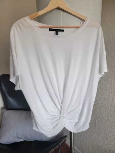 WHBM Women’s Top Knot White Front SOFT Tee White House Black Market Size XL NWOT