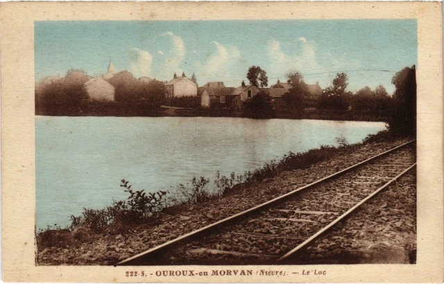 CPA OUROUX en MORVAN Le Lac Nievre (100244)