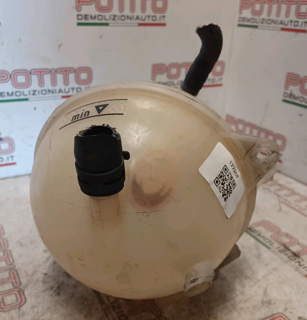 Serbatoio Liquido Refrigerante Per Mercedes-Benz Classe A/B/CLA/GLA - Codice A2465000049 - Foto 9