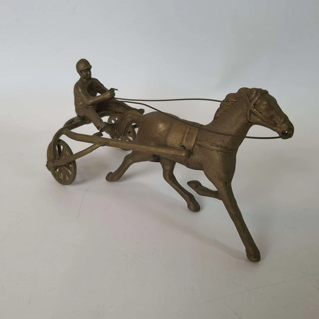 SPM TOUMOULAGE LE sulky Youpi jouet ancien RARE cheval jockey rodeo en boite EUR 89,00 - FR