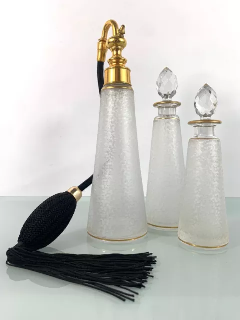 Ancien rare ensemble de 3 flacons parfum coniques cristal givré Saint Louis 19e