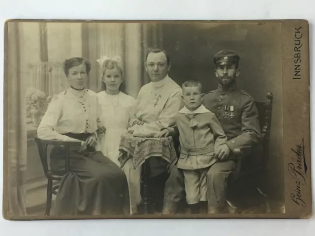 CDV Familien Potrait KuK Offz. mit 1 Orden & bayr. Soldat mit 2er Ordensspange