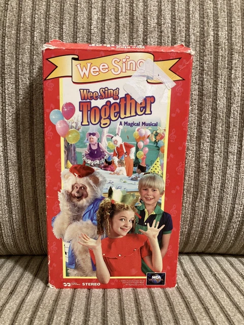 Humbear WEE SING TOGETHER: A Magical Musical VHS Tape 1985 Rare Kid's Video Hum ...
