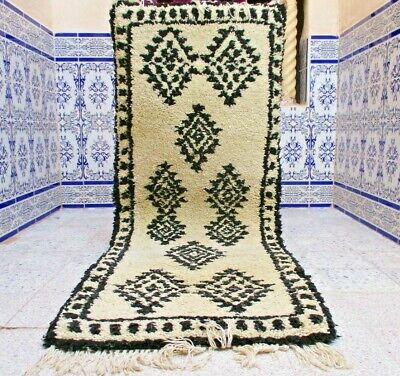 Vintage Moroccan Azilal Rug Handmade Berber wool Tribal Area Carpet Old Kilim