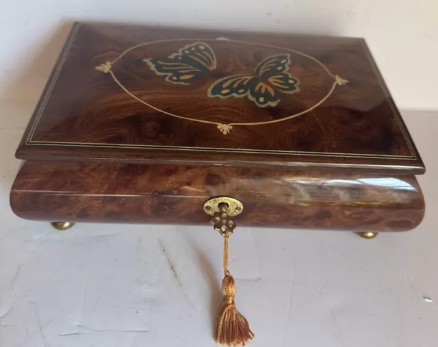 Sorrento Italy Paturzo Giovanni Inlayed Wood Butterfly San Francisco Music Box