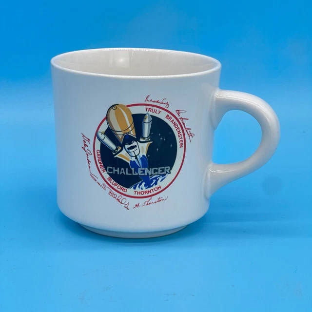 Vtg Space Shuttle Challenger NASA STS8 1983 Astronaut Names Signature Coffee Mug