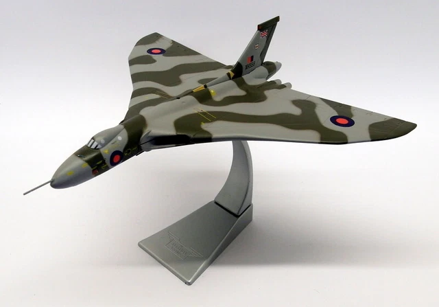Corgi Avro Vulcan B.Mk 2 AA27204 (Gebraucht) in Villeneuve VD für CHF