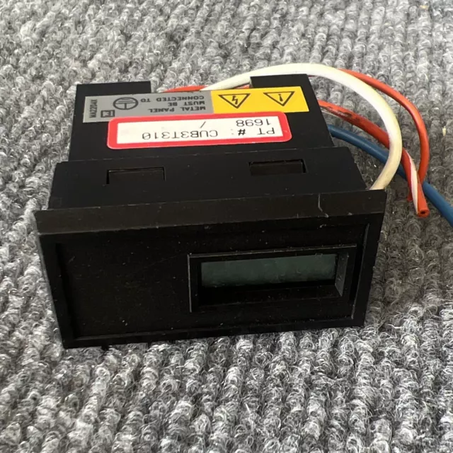 Red Lion Controls CUB3T310 Time Counter LCD 6 Char Panel Mount