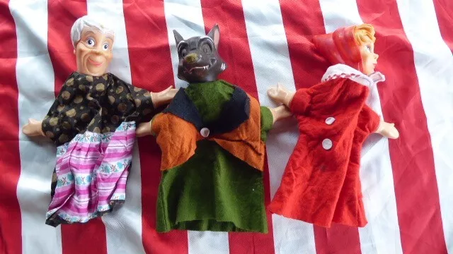 3 marionnettes anciennes  le petit chaperon rouge mere grand et mechant loup