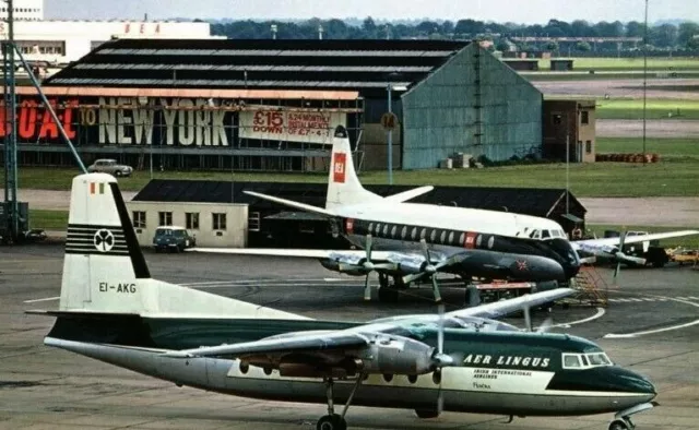 Aer Lingus Fokker F-27 EI-AKG & BEA Viscount @ London Heathrow 1962 - postcard