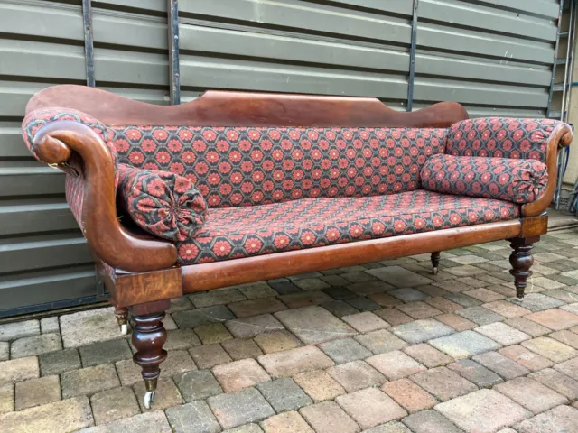 Large Imposing Victorian Antique Mahogany Sofa/Day Bed, Turned Legs & Castors