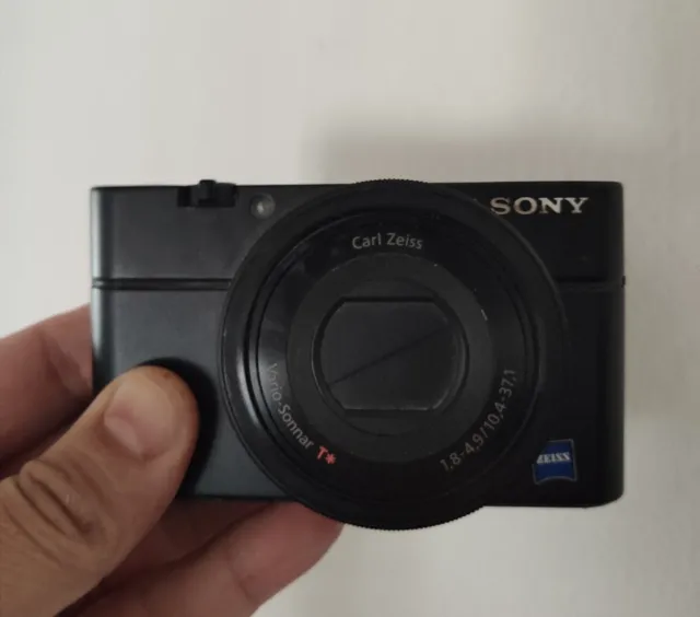 Fotocamera Digitale Sony DSC-RX100 20.4mpixel