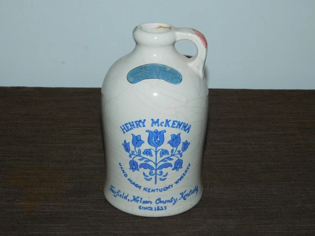 VINTAGE 7 1/2"  HENRY McKENNA FAIRFIELD CNTY KENTUCKY WHISKEY CERAMIC JUG *EMPTY