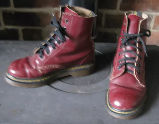 DR. MARTENS DELPHINE 8 Eye Brogue Boot Cherry Red sz 37 115.76 PicClick UK